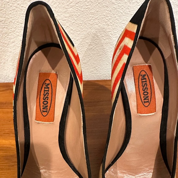 Missoni Chevron Heels - Picture 2 of 10